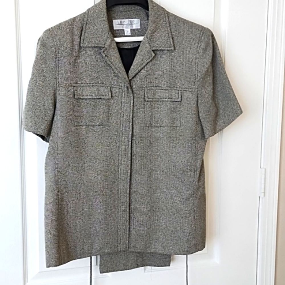 Larry Levine pant suit size 14